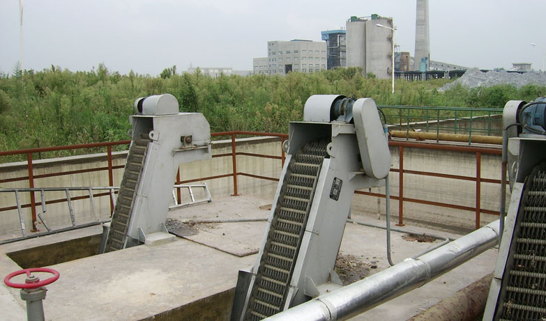 HGC型回轉(zhuǎn)式格柵除污機(jī)